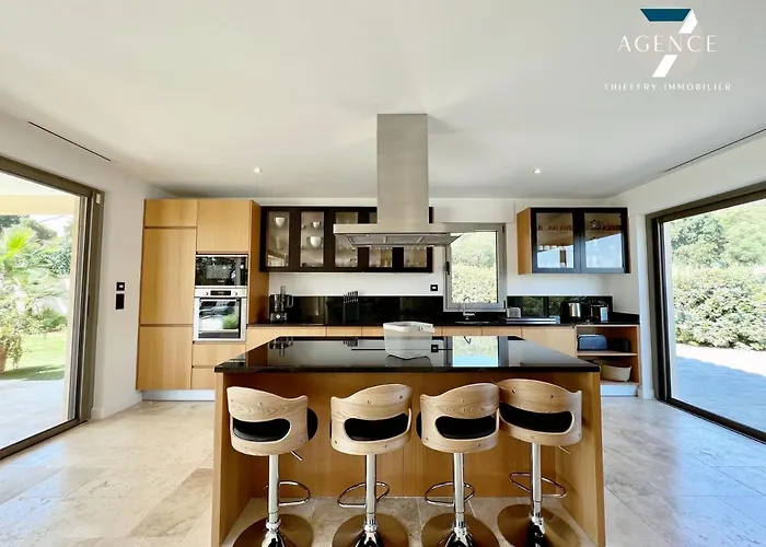 Pomme D'amour Sainte-Maxime