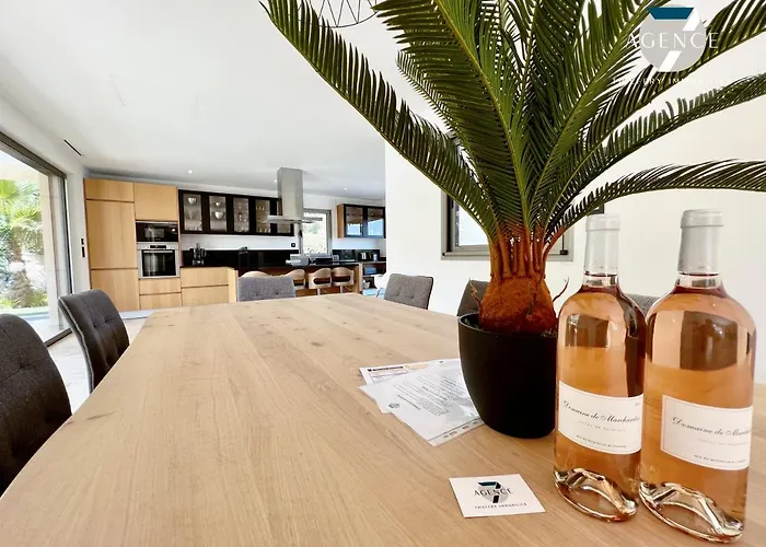 Pomme D'amour Villa *